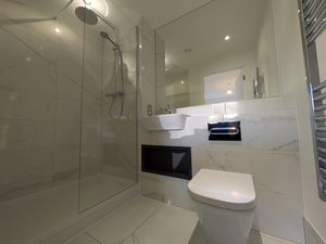 Photo 5- click for photo gallery